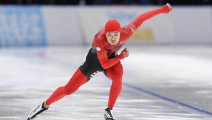 【冬奥100天】速滑双子星争奖牌 “女强男弱”成历史？