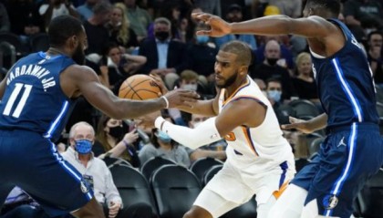 世界杯直播平台官网-太阳斩获10连胜直追勇士 布克直言季后赛才是目标